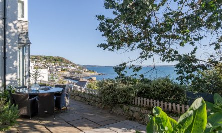 4 Bed in Mousehole