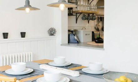 2 Bed in Mousehole 8