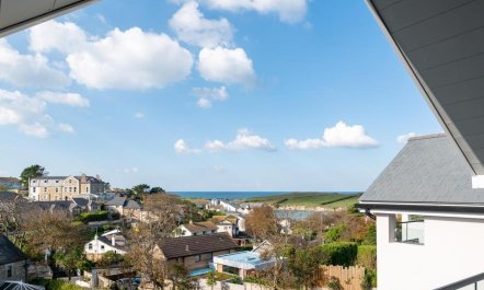 4 Bed in Porth 4