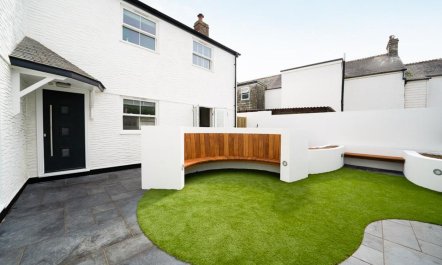 4 Bed in Porth 1
