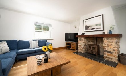 4 Bed in Porth 6