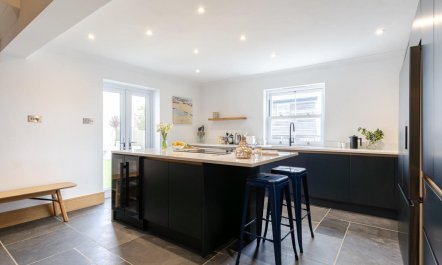 4 Bed in Porth 4