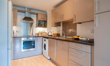 1 Bed in Watergate Bay 8