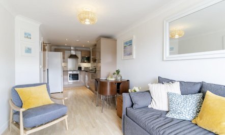 1 Bed in Watergate Bay 6