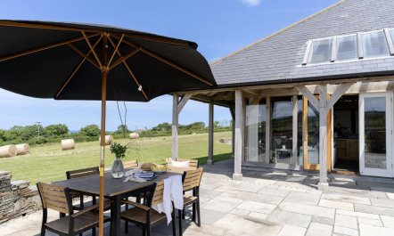 3 Bed in Widemouth Bay 5
