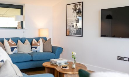 4 Bed in Widemouth Bay 9