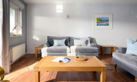 2 Bed in Mawgan Porth 4
