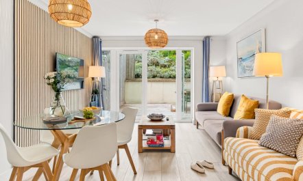 2 Bed in Watergate Bay 1