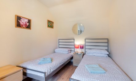 2 Bed in Hastingleigh 4