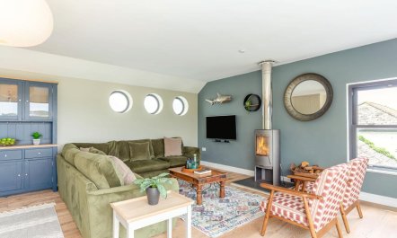 4 Bed in Polruan 6