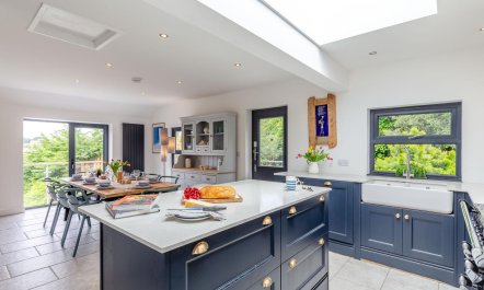 4 Bed in Polruan 8
