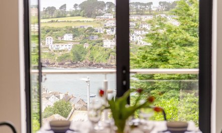 4 Bed in Polruan 9