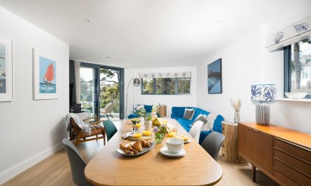 3 Bed in Falmouth 7