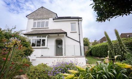 3 Bed in Mousehole