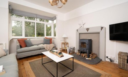 3 Bed in Mousehole 2