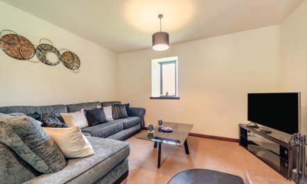 1 Bed in Connel 7