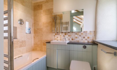 2 Bed in Mawgan Porth 7