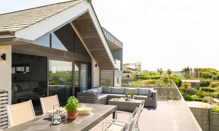 5 Bed in Mawgan Porth 9