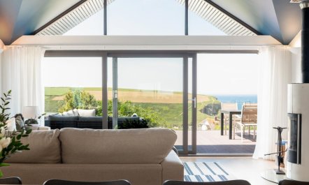 5 Bed in Mawgan Porth 7