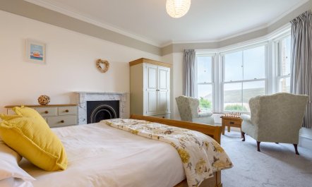 2 Bed in Perranporth 5
