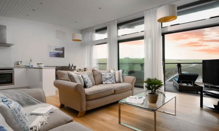 2 Bed in Watergate Bay 2