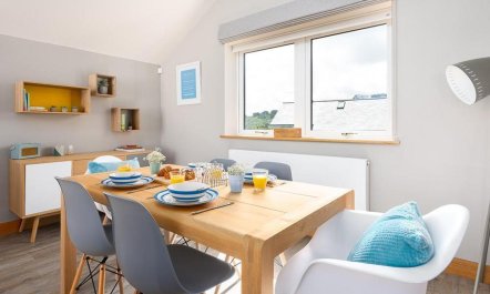 2 Bed in Mawgan Porth 9