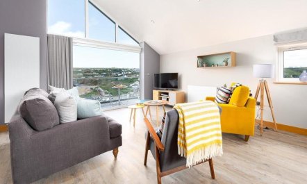 2 Bed in Mawgan Porth 7