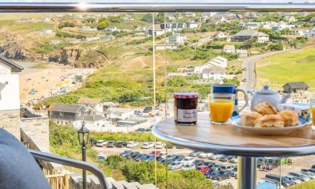 2 Bed in Mawgan Porth 3