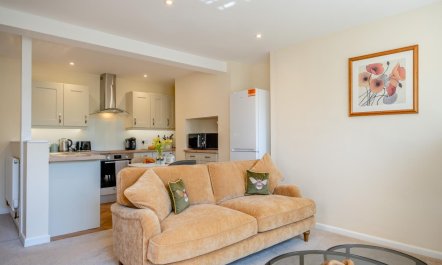1 Bed in Totland Bay