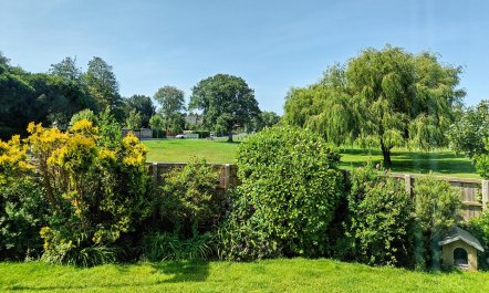 1 Bed in Totland Bay 1