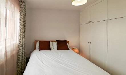 1 Bed in Totland Bay 5