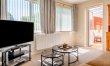 1 Bed in Totland Bay 2