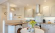 1 Bed in Totland Bay 1