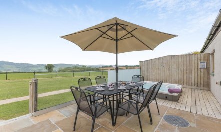 3 Bed in Dalwood 1