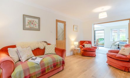 4 Bed in Southwold 2