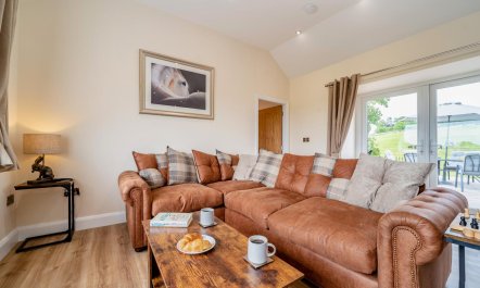 2 Bed in Kirkmahoe 1