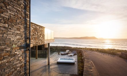 5 Bed in New Polzeath 7
