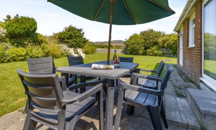 3 Bed in Fairbourne 9