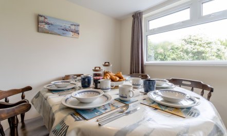 3 Bed in Fairbourne 7
