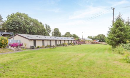 1 Bed in Mynyddislwyn 1