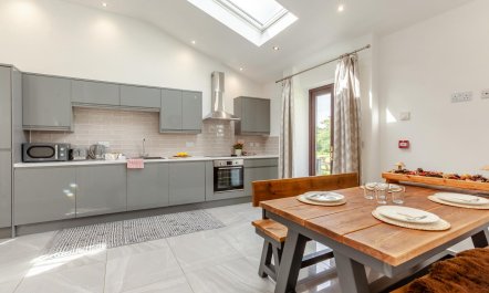 1 Bed in Mynyddislwyn 3