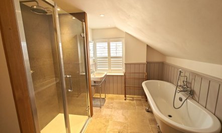 3 Bed in Forest Row 7
