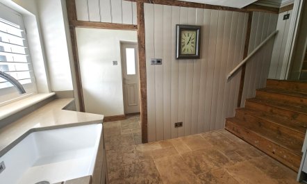 3 Bed in Forest Row 4