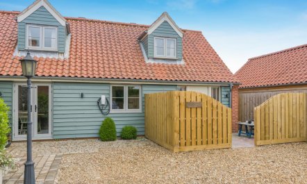 2 Bed in Docking 7