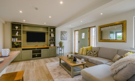 2 Bed in Docking 9