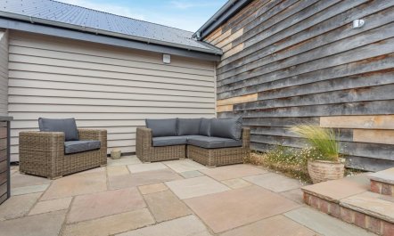 1 Bed in Bardwell 7