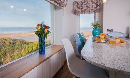 4 Bed in Hunstanton 8