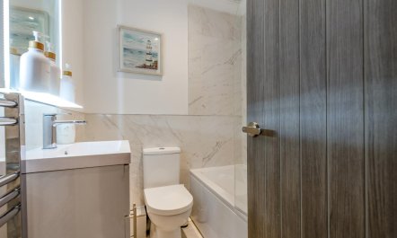 3 Bed in Bournemouth 8