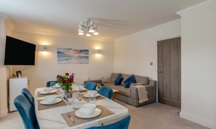3 Bed in Bournemouth 3
