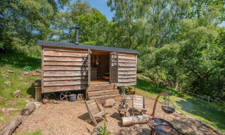 1 Bed in Langdale End